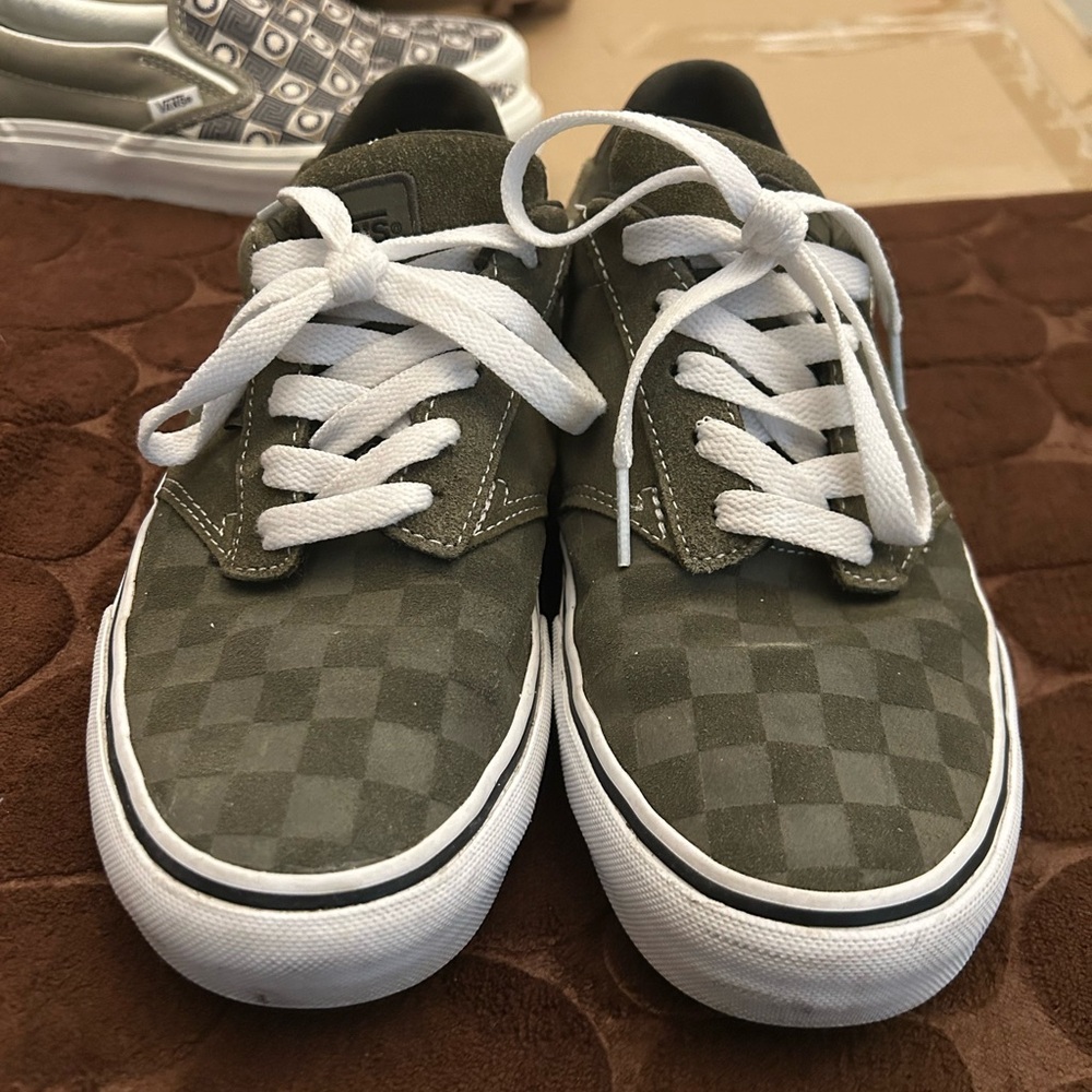 Vans size 8